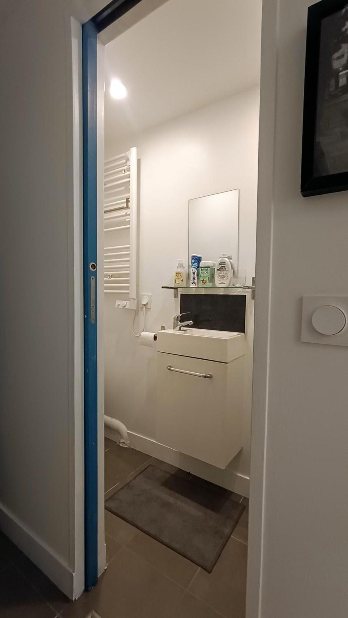 Studio Meuble A Bougival Exterior foto